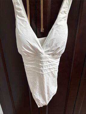 La Blanca White V-Neck One-Piece Swimsuit